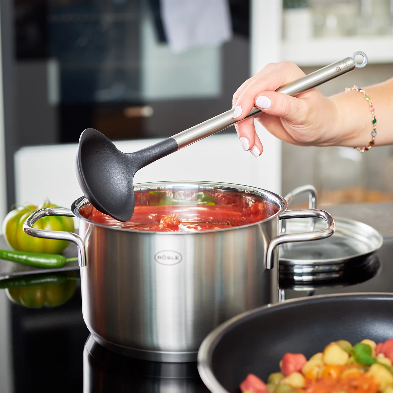 Rosle Basic Line Sauslepel - RVS / Siliconen - 28 Cm - Afbeelding 3