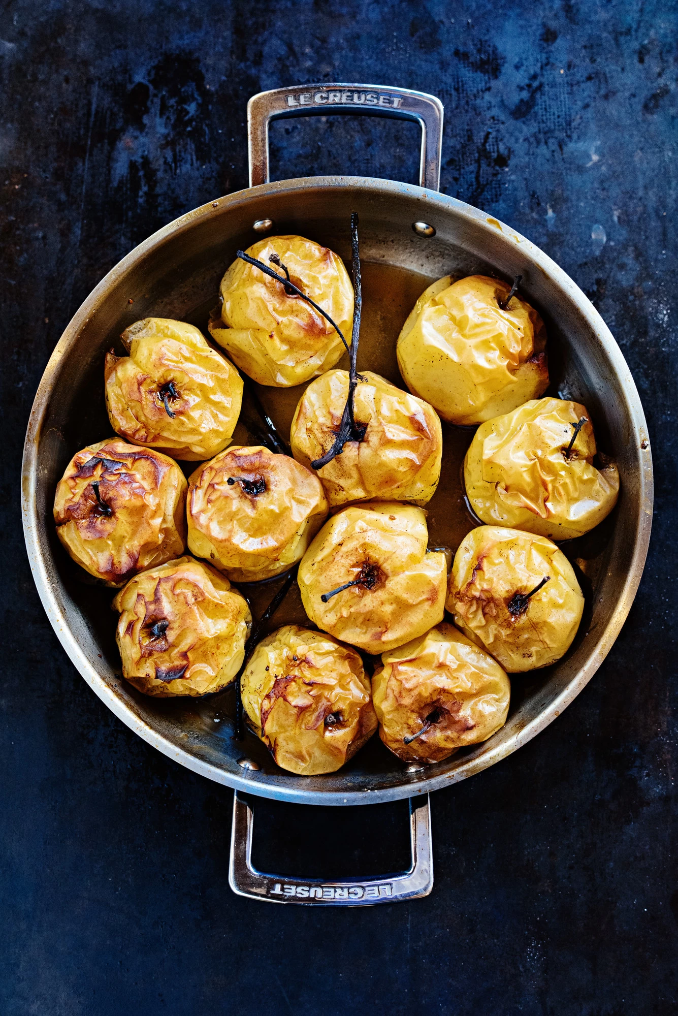 Le Creuset Hapjespan Met Deksel - Les Forgées TNS - ø 26 Cm / 2.7 Liter - Standaard Anti-aanbaklaag - Afbeelding 4