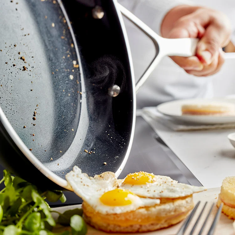 Demeyere Koekenpannen Alu Pro 5 - Ceraforce - ø 24 + 28 Cm - Keramische Anti-aanbaklaag - Afbeelding 3