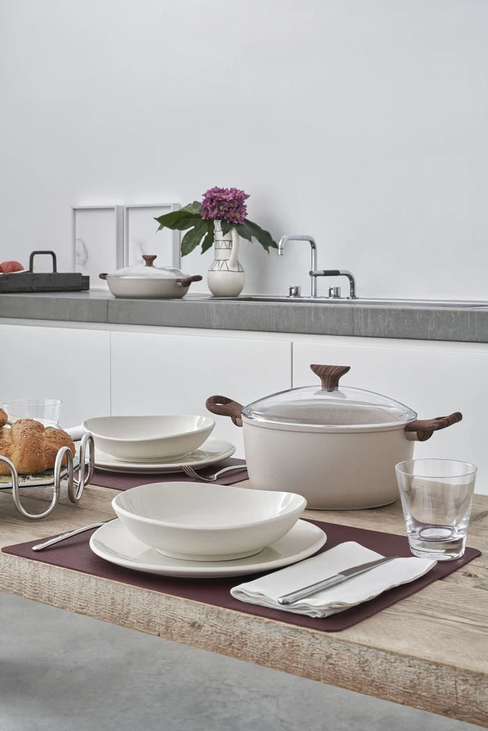 Sambonet Braadpan Rock 'n' Rose - Creme - ø 24 Cm / 4.5 Liter - Standaard Anti-aanbaklaag - Afbeelding 3