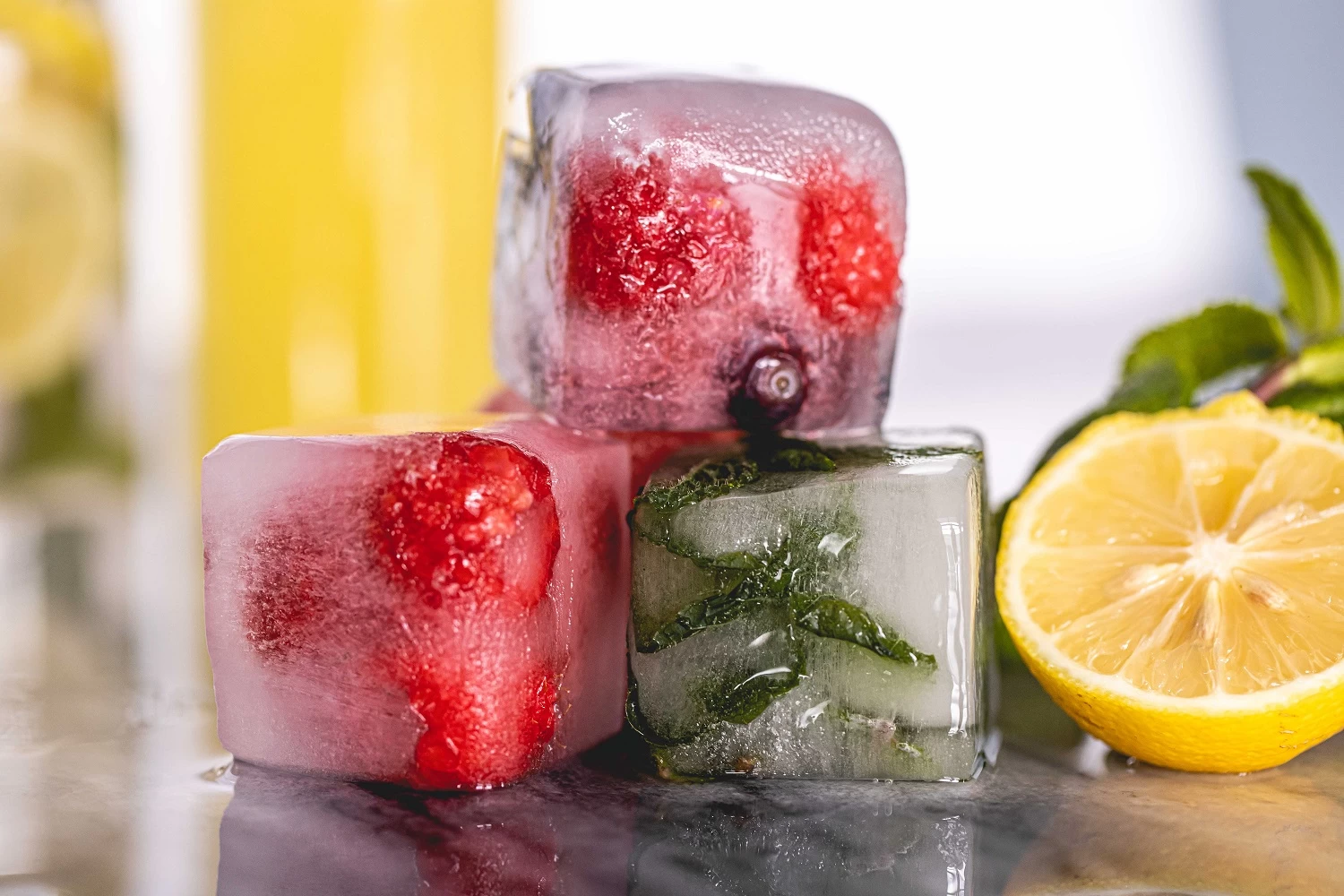 Sareva IJsblokjesvorm Set (4 Bollen & 4 Blokken) - Afbeelding 4